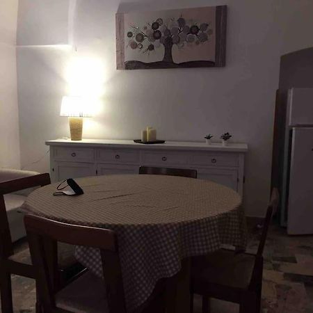 Alloggio Incantevole Storico Apartment Carovigno Bagian luar foto