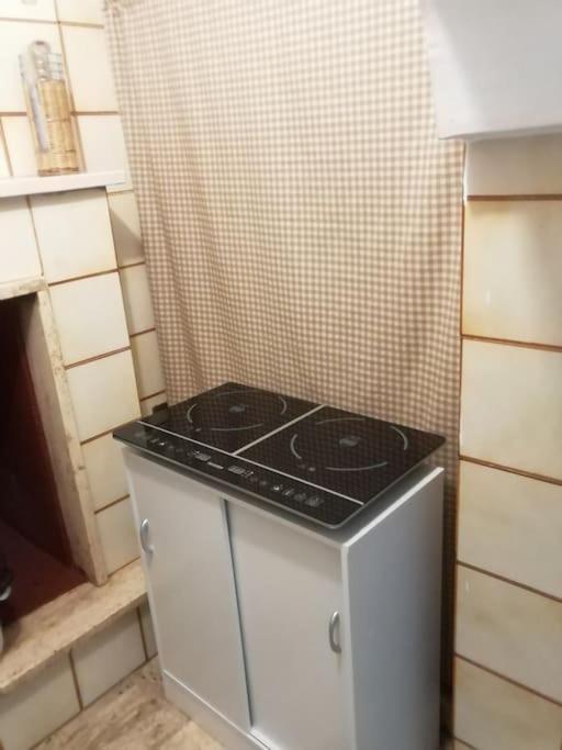 Alloggio Incantevole Storico Apartment Carovigno Bagian luar foto